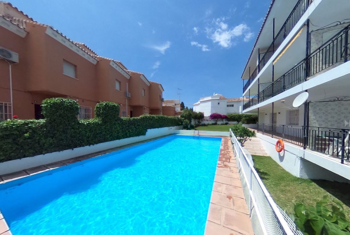 Aguamarina apartments Nerja